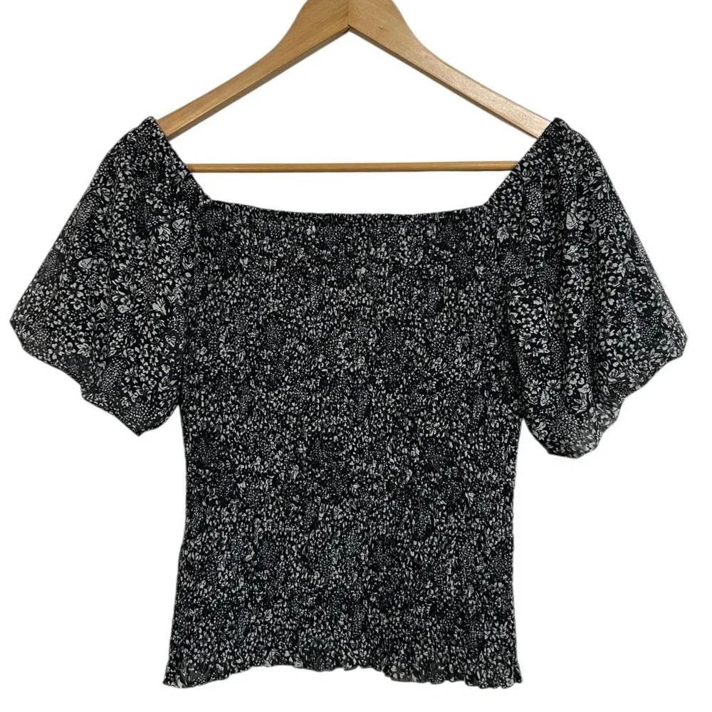 Anthropologie Aurelia Smocked Floral Top Black Puff Sleeve Peasant Blouse Small